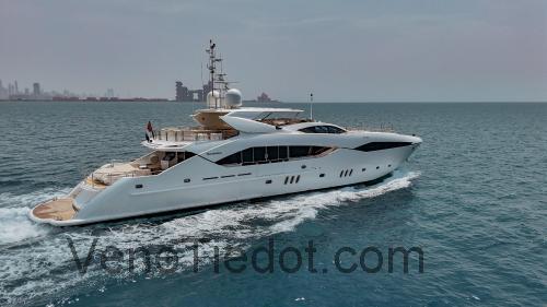 Sunseeker Predator 130 Tekniset tiedot ja arvostelut